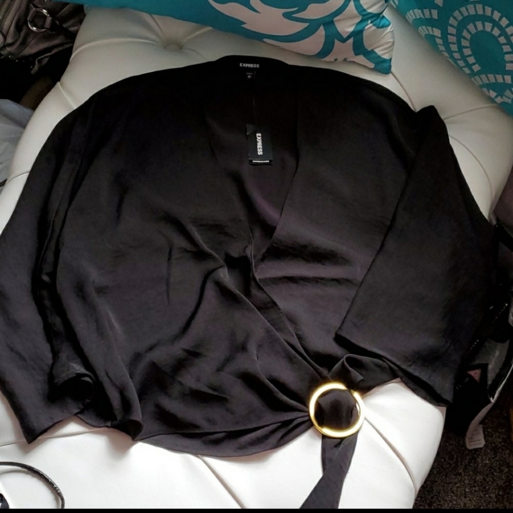 HOLD Iamstacieburton top